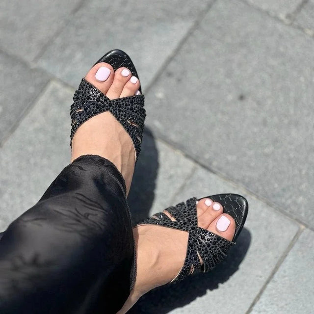 Noor Iconic Black Flat Slippers