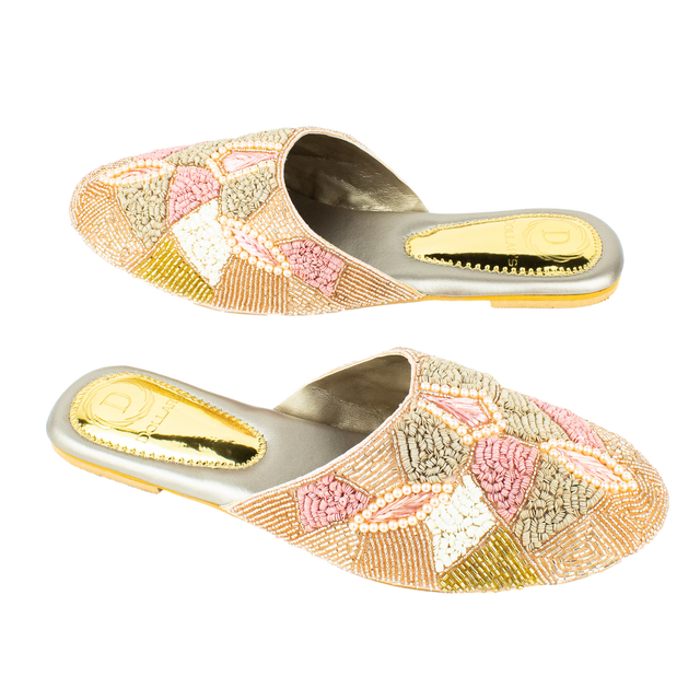Striking Rose Flat Slippers