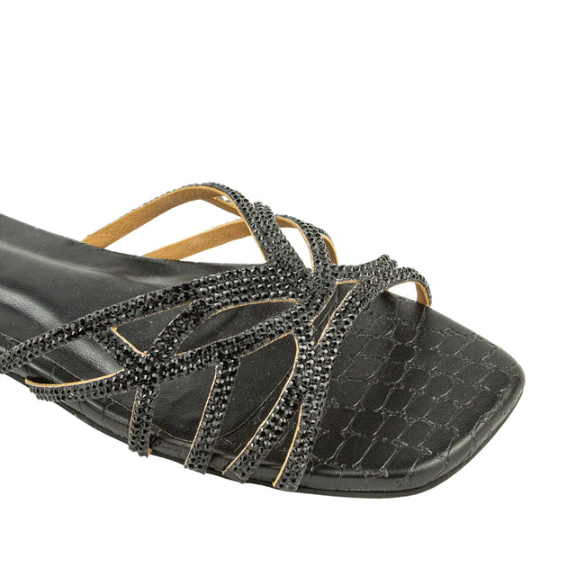 Dalia Feminine-chic Black Flat Slippers