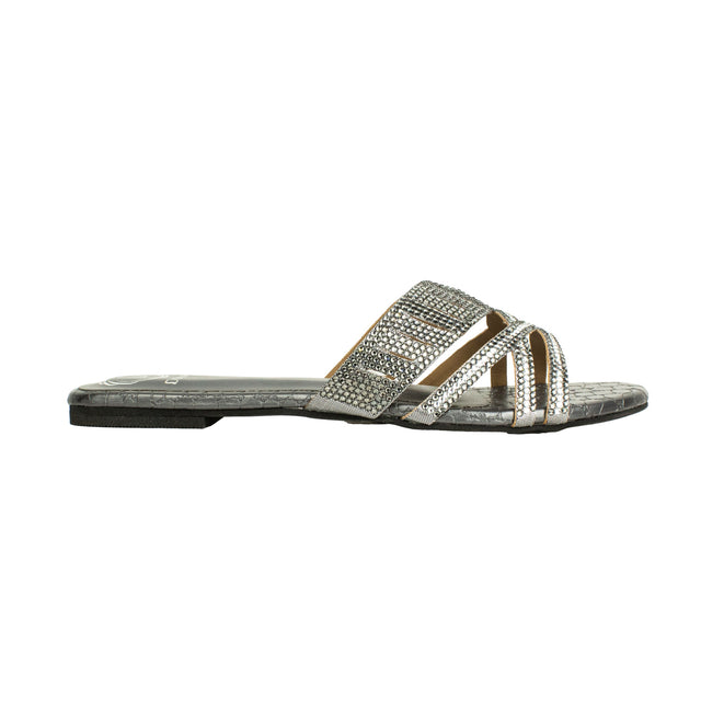 Amna Enchanting Grey Flat Slippers