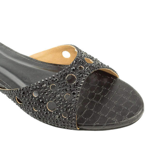 Reem Weekend-ready Black Flat Slippers