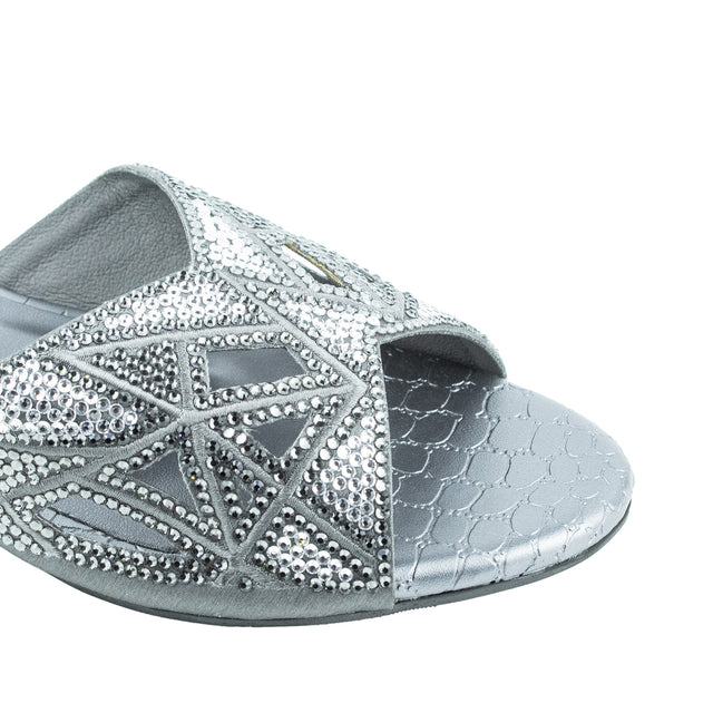 Trendy Grey Flat Slippers