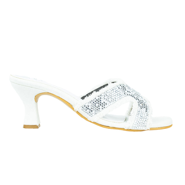 Weekend-ready White Pencil Heel Sandals