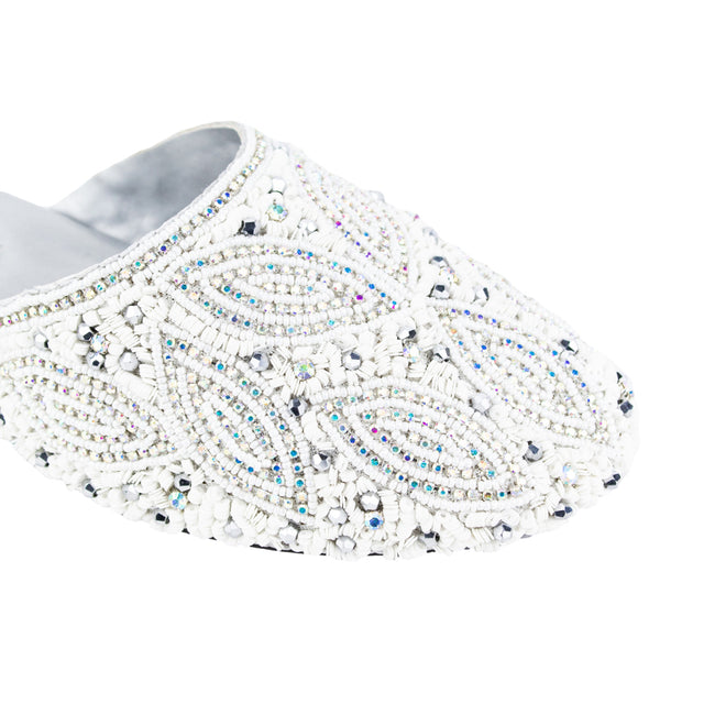 Feminine-chic Silver Flat Slippers
