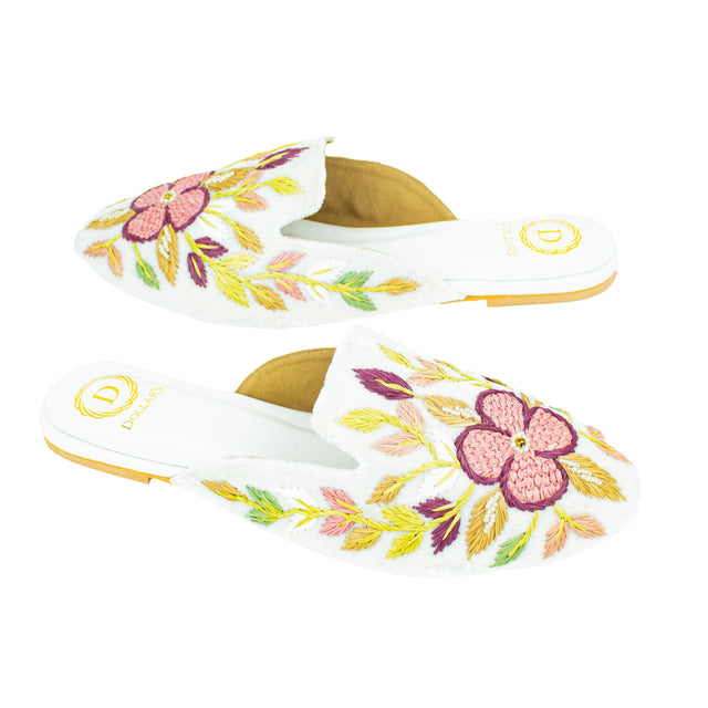Sleek-modern White Flat Slippers