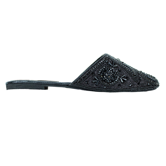 Enchanting Black Flat Slippers