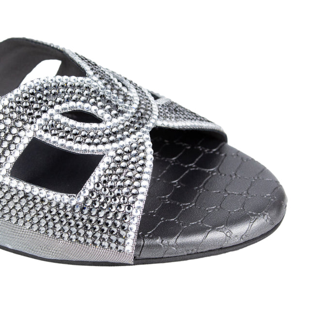 Sophisticated-casual Grey Flat Slippers