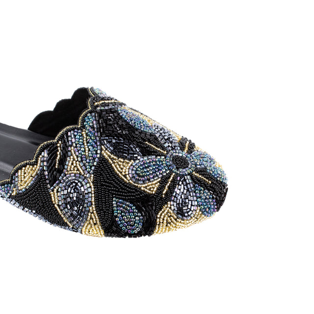 Striking Black Flat Slippers