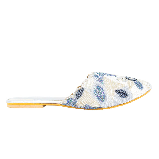 Women Handcrafted Banto Silver Flat Slippers