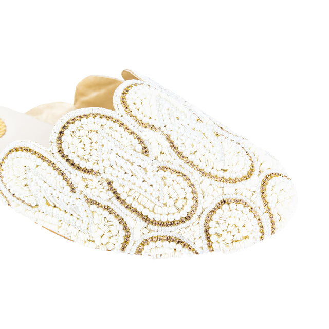 Trendy Cream Flat Slippers