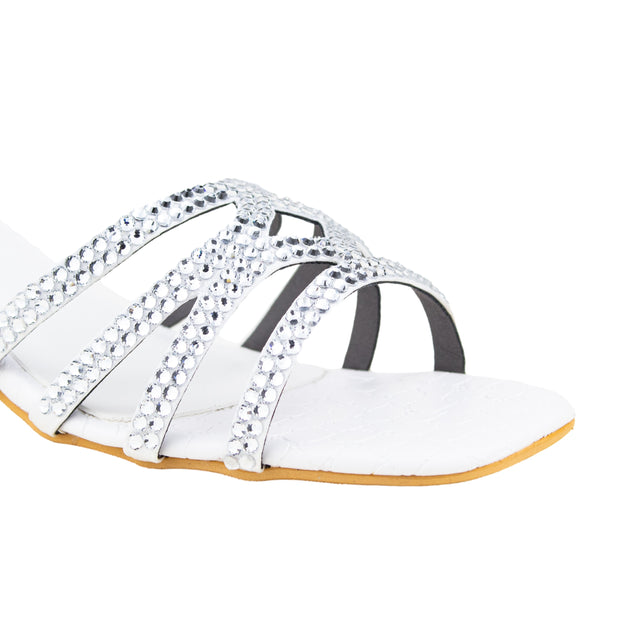 Hessa Women Handcrafted White Heel Sandal