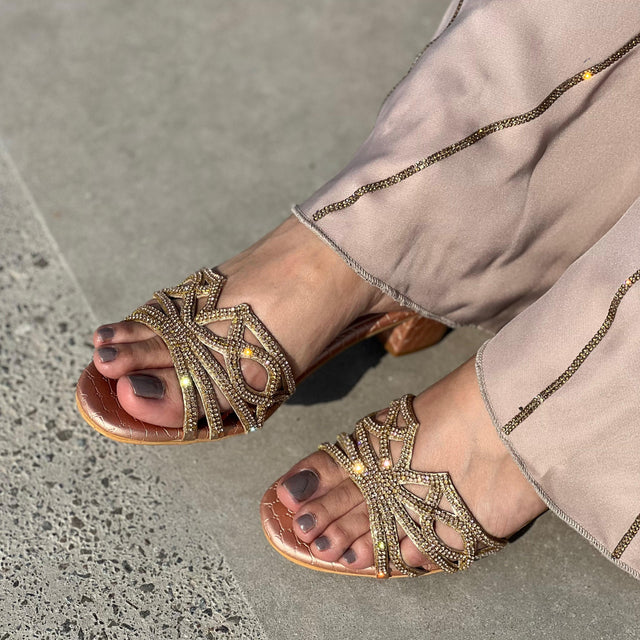 Arwa Luxe Rose Flat Slippers