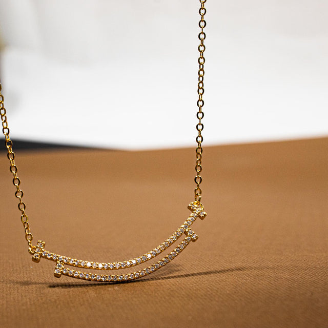 Rose Gold Chain Pendant with Earrings