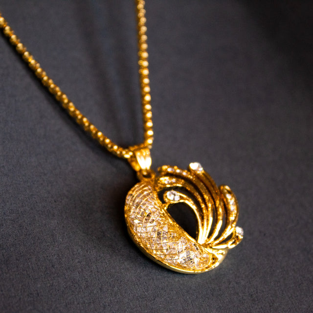 Rose Gold Chain Pendant with Earrings