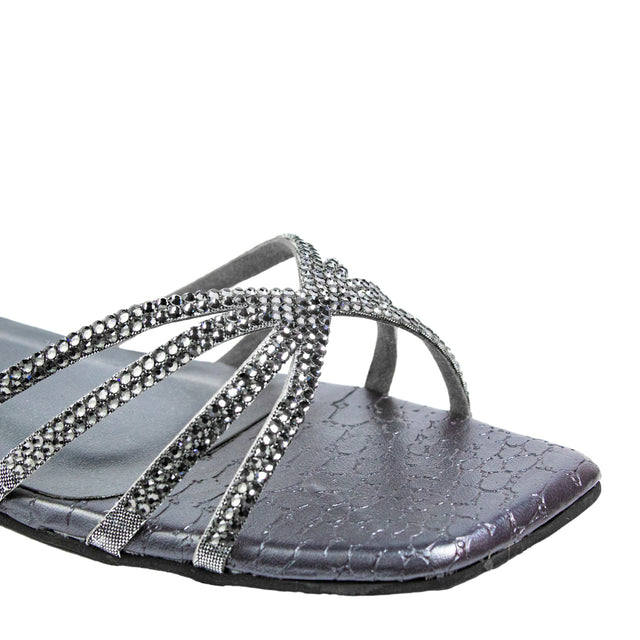 Zoya Handmade Grey Flat Slippers