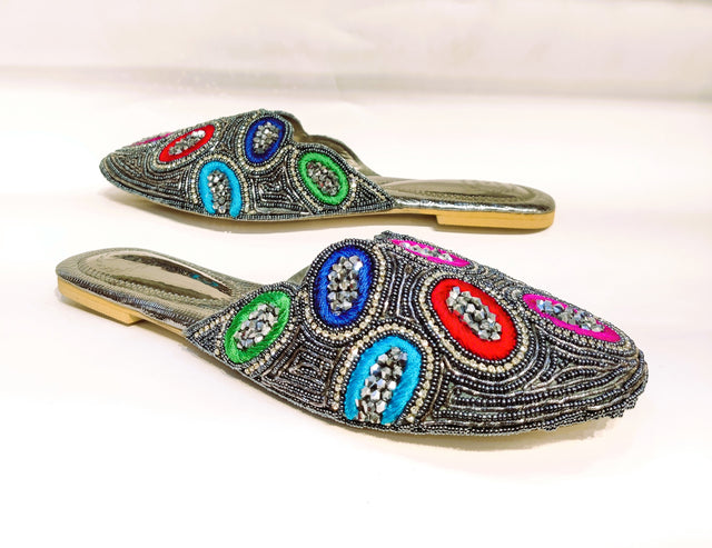 Glamorous Grey Multicolour Flat Slippers