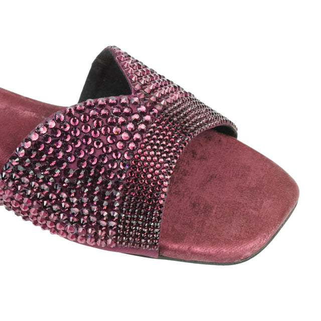 Burgundy Flat Trending Slip Ons | S368F-PRP