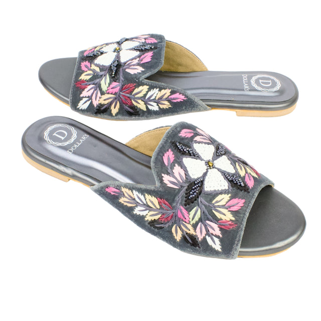 Grey Flat Handwork Slippers | S389F-GR