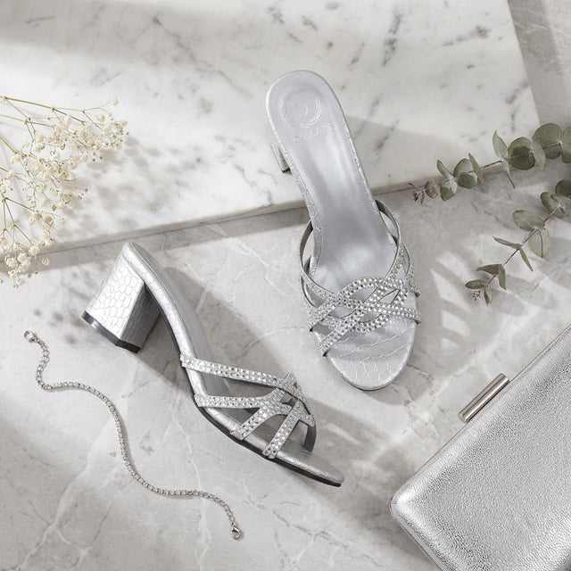 S334H-S FlatLay