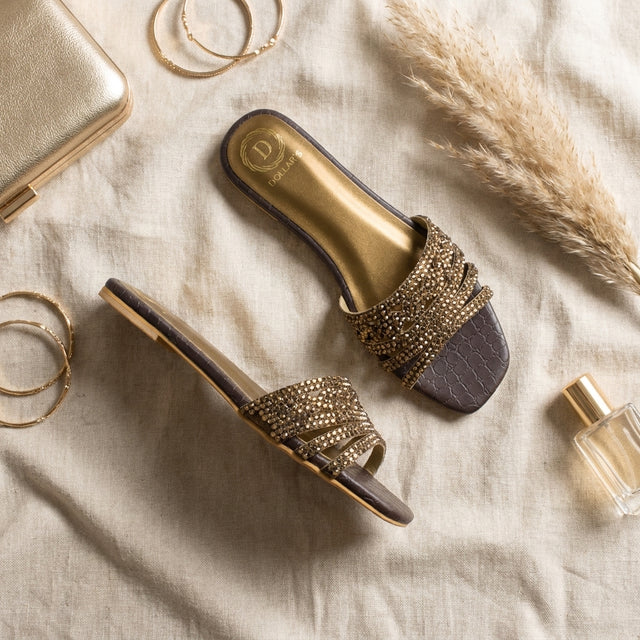 S84F-BR FlatLay