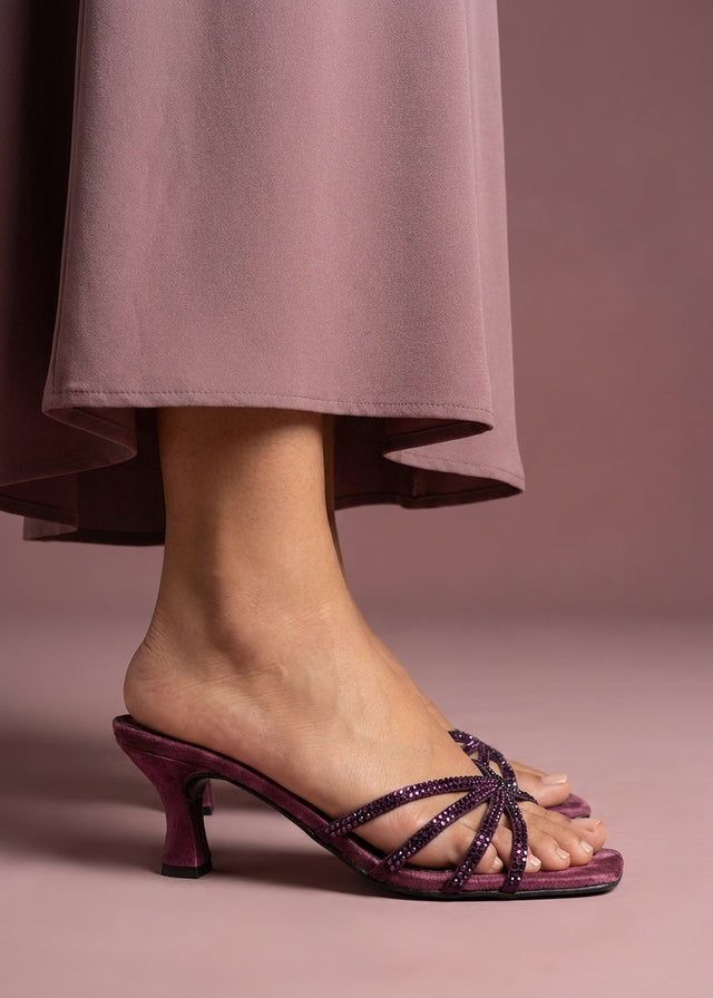 Zoya Ramadan 3in Burgundy Flared Heel Rhinestone Sandals | S141H-BRG