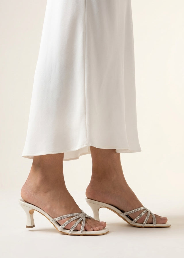Zoya Ramadan 3in Cream Flared Heel Rhinestone Sandals | S141H-C