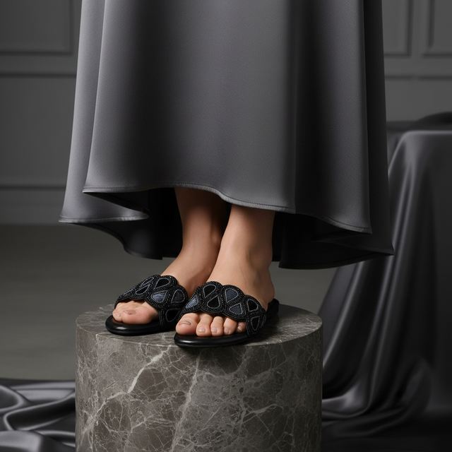 Black Flat Modern Slides | S215F-B