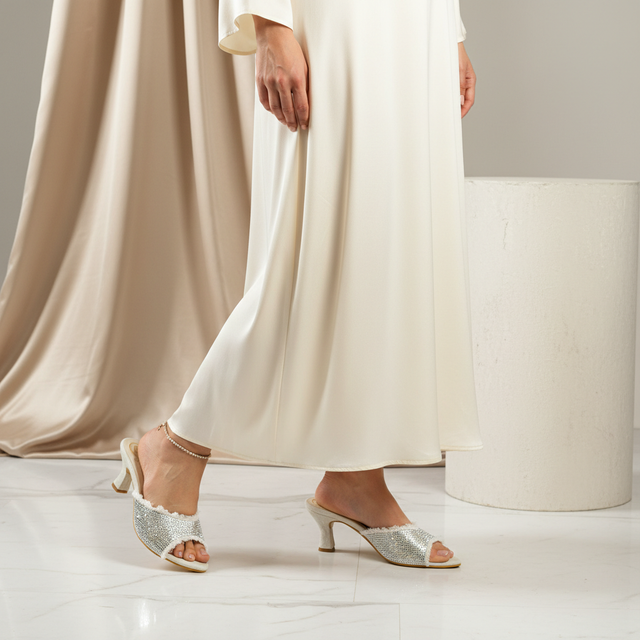 Cream 3in Flared Heel Floral Base Slip-On Sandals | S269H-C