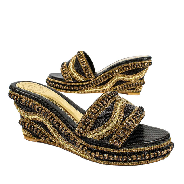 Handcrafted Black Elegant Wedge Flat Sandals